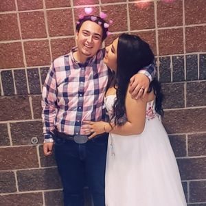 Meet your Posher, Derrick